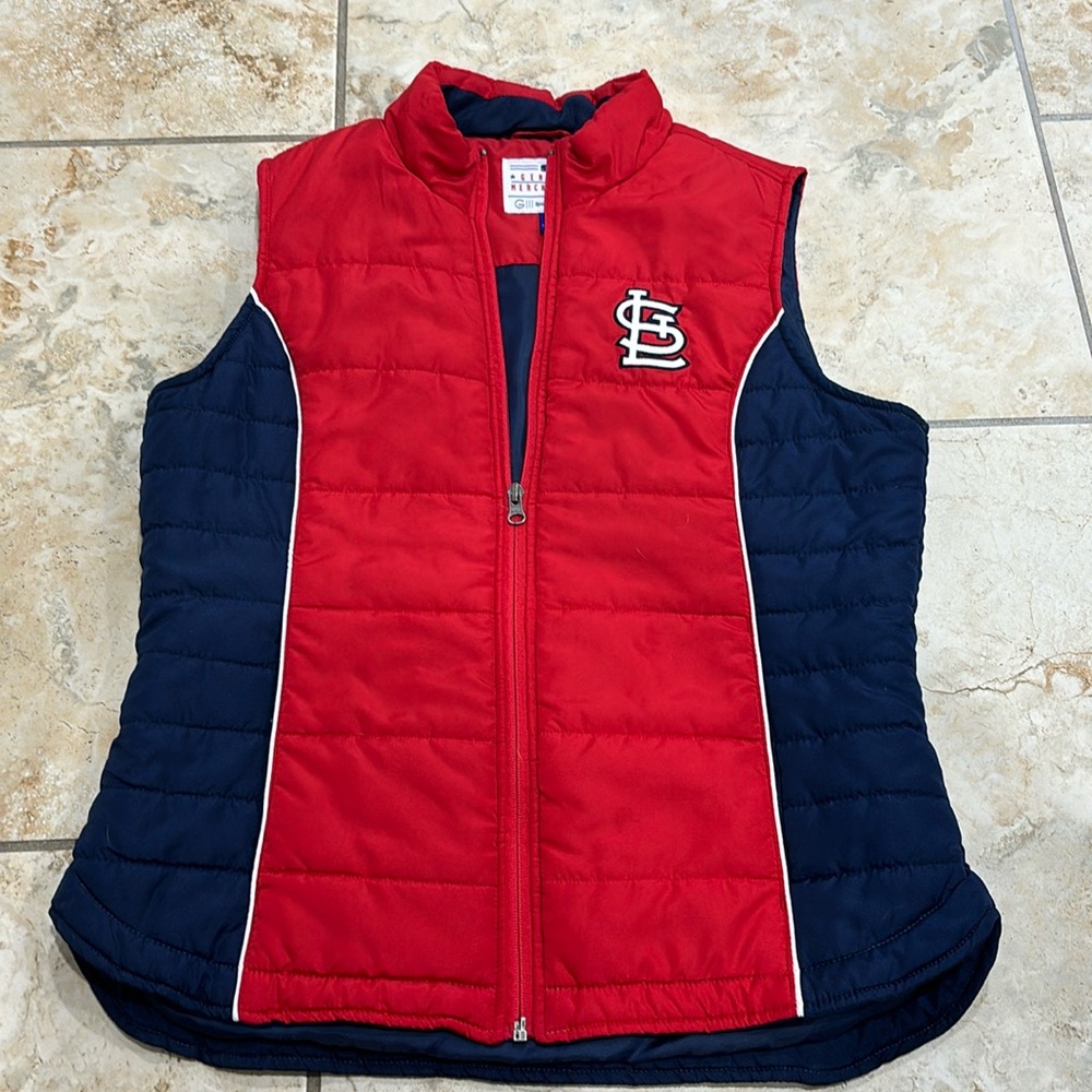 St Louis Cardinals Puffer Vest! Only worn a few times. Size medium